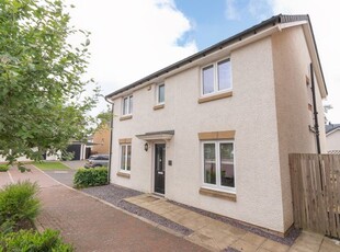 Detached house for sale in Carmuirs Drive, Newarthill ML1