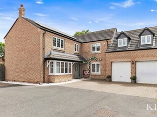 Detached house for sale in Chestnut Way, Bidford-On-Avon, Alcester B50