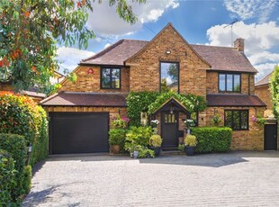 Detached house for sale in Oakridge Avenue, Radlett, Hertfordshire WD7