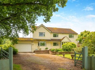 Detached house for sale in Rucklers Lane, Kings Langley, Hertfordshire WD4