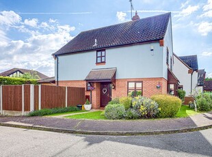 Detached house for sale in Summerwood Close, Benfleet SS7