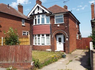 Detached house to rent in Jenford Street, Mansfield NG18
