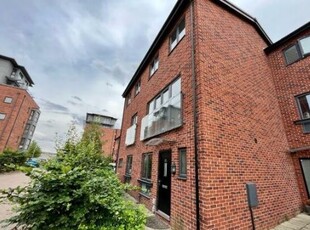 End terrace house to rent in Cable Place, Hunslet, Leeds LS10