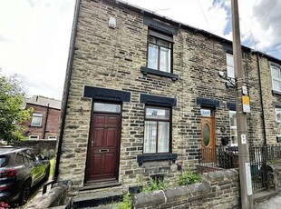 End terrace house to rent in Doncaster Road, Barnsley, South Yorkshire S70