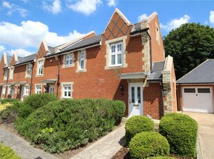 End terrace house to rent in Grey Lady Place, Billericay CM11