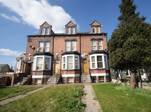 End terrace house to rent in North Lane, Headingley, Leeds LS6