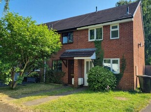 End terrace house to rent in Trent Close, Droitwich WR9