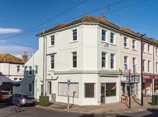 Eriswell Road, Worthing, 7 Bedroom End