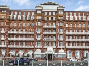 Flat for sale in Kings Road, Brighton, East Sussex BN1