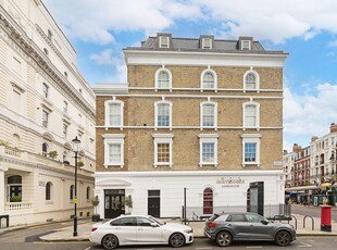 Flat for sale in Queen's Gate Terrace, London SW7