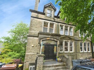 Flat for sale in St. James Terrace, Buxton, Derbyshire SK17