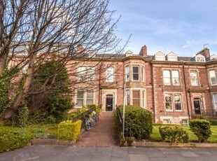 Flat to rent in 9 Osborne Terrace, Newcastle Upon Tyne NE2