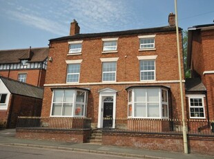 Flat to rent in Chester Road, Whitchurch, Shropshire SY13