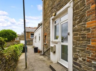 Flat to rent in Fernleigh Road, Wadebridge PL27