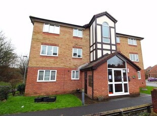 Flat to rent in Palmers Leaze, Bradley Stoke, Bristol BS32