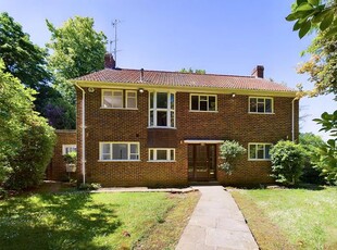 Property to rent in Mount Park Road, Harrow-On-The-Hill, Harrow HA1