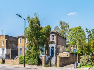 Semi-detached house for sale in Downham Road, De Beauvoir N1