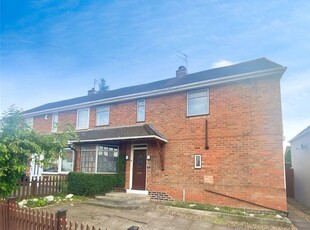 Semi-detached house to rent in Davenport Road, Leicester, Leicestershire LE5