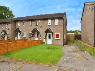 Semi-detached house to rent in Redwood Close, St. Mellons, Cardiff CF3