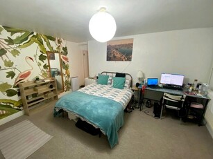Studio flat for rent in 185-187 Grange Road Southwark SE1