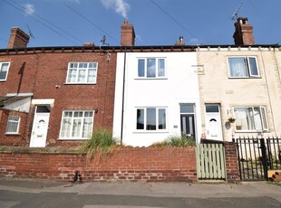 Terraced house to rent in Church Lane, Normanton WF6