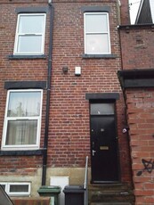 Terraced house to rent in Ebberston Place, Hyde Park, Leeds LS6
