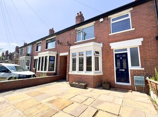 Terraced house to rent in Waring Drive, Thornton-Cleveleys, Lancashire FY5