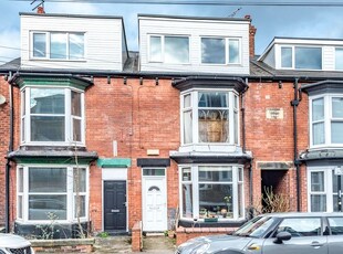 Terraced house to rent in Wayland Road, Sheffield S11