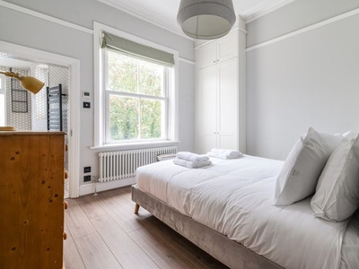 1 bedroom apartment to rent London, SW2 3DF