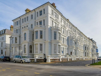 2 bedroom apartment for sale in Compton Street, Eastbourne, BN21