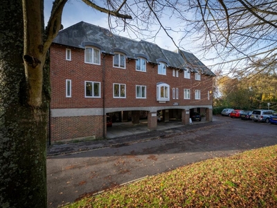 2 bedroom apartment for sale in Wharf Hill, Winchester, SO23