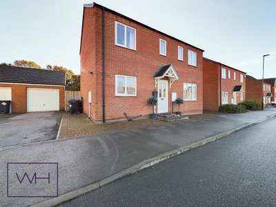 3 bedroom detached house for sale in Stayers Road, Bessacarr, Doncaster, DN4