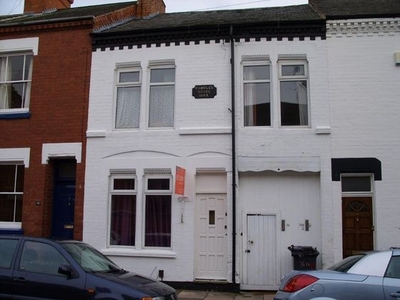 4 bedroom terraced house to rent Leicester, LE2 1TF