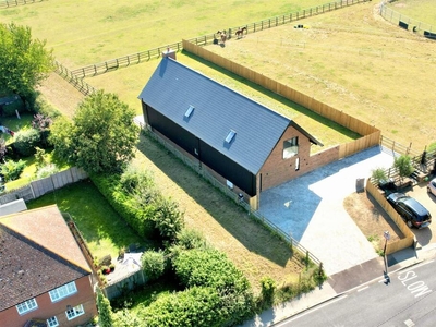 5 bedroom detached house for sale in The Street, Preston, Canterbury, CT3