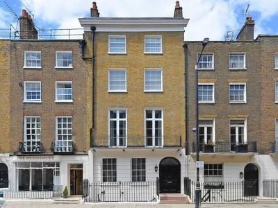 6 bedroom town house for sale in Chapel Street, London, SW1X
