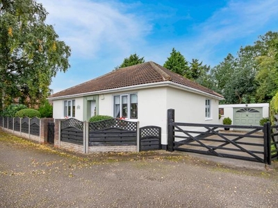 Bungalow for sale in Canal Lane, West Stockwith, Doncaster DN10