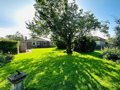 Detached bungalow for sale in Lodge Lane, Gowdall, Goole DN14