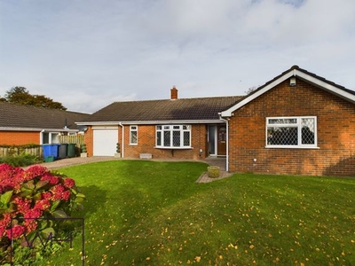 Detached bungalow for sale in Stonecross Drive, Sprotbrough, Doncaster DN5