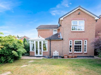 Detached house for sale in Beaufont Gardens, Bawtry, Doncaster DN10
