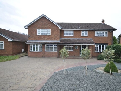 Detached house for sale in Meadow Drive, Tickhill, Doncaster DN11