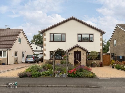 Detached house for sale in Meadow Way, Barnoldswick BB18
