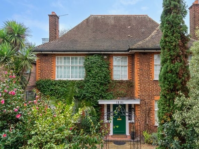 Detached house to rent in Grosvenor Road, London W4