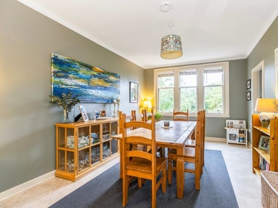 Flat for sale in 40/4 Learmonth Crescent, Edinburgh EH4