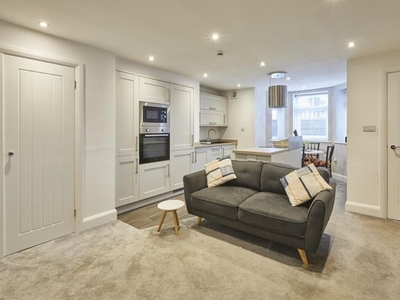 Flat for sale in North Terrace, Whitby YO21