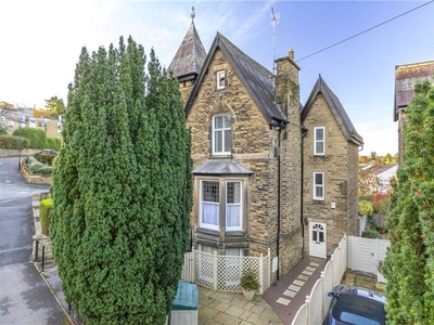 Flat for sale in Parish Ghyll Road, Ilkley, West Yorkshire LS29
