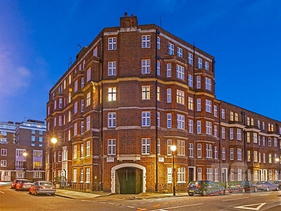 Flat to rent in Harrowby Street, Marylebone W1H