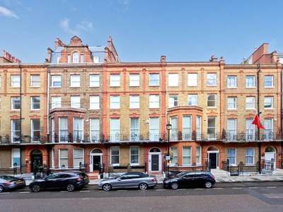 Flat to rent in Nottingham Place, Marylebone W1U