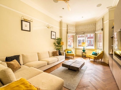 Maisonette to rent in Comeragh Road, Barons Court, London W14