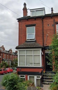 Property for sale in Beechwood Crescent, Burley, Leeds LS4