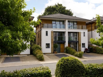Semi-detached house to rent in Whitelands Crescent, London SW18